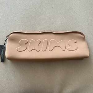 Skims Pouch